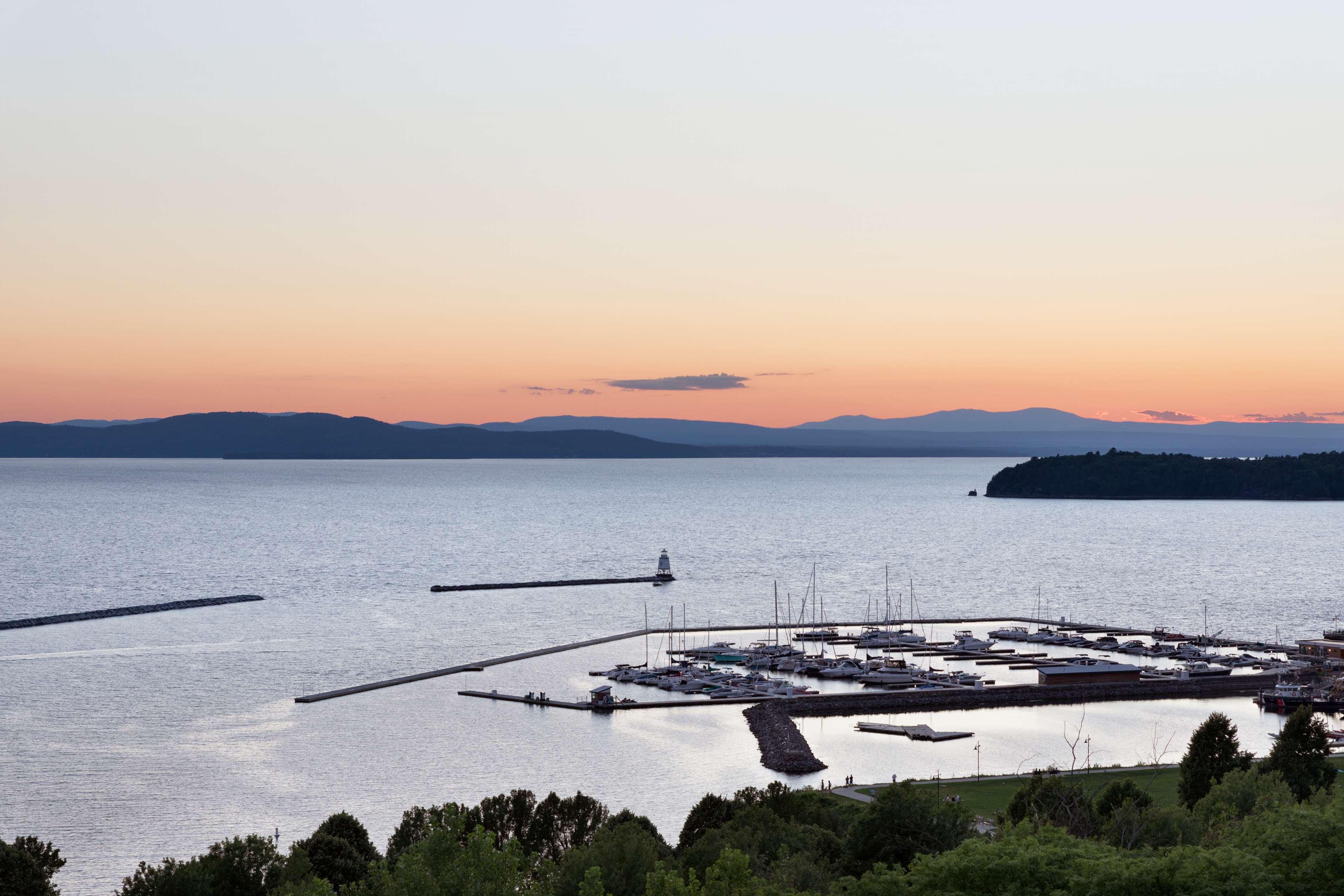 Hilton Burlington Lake Champlain Buitenkant foto